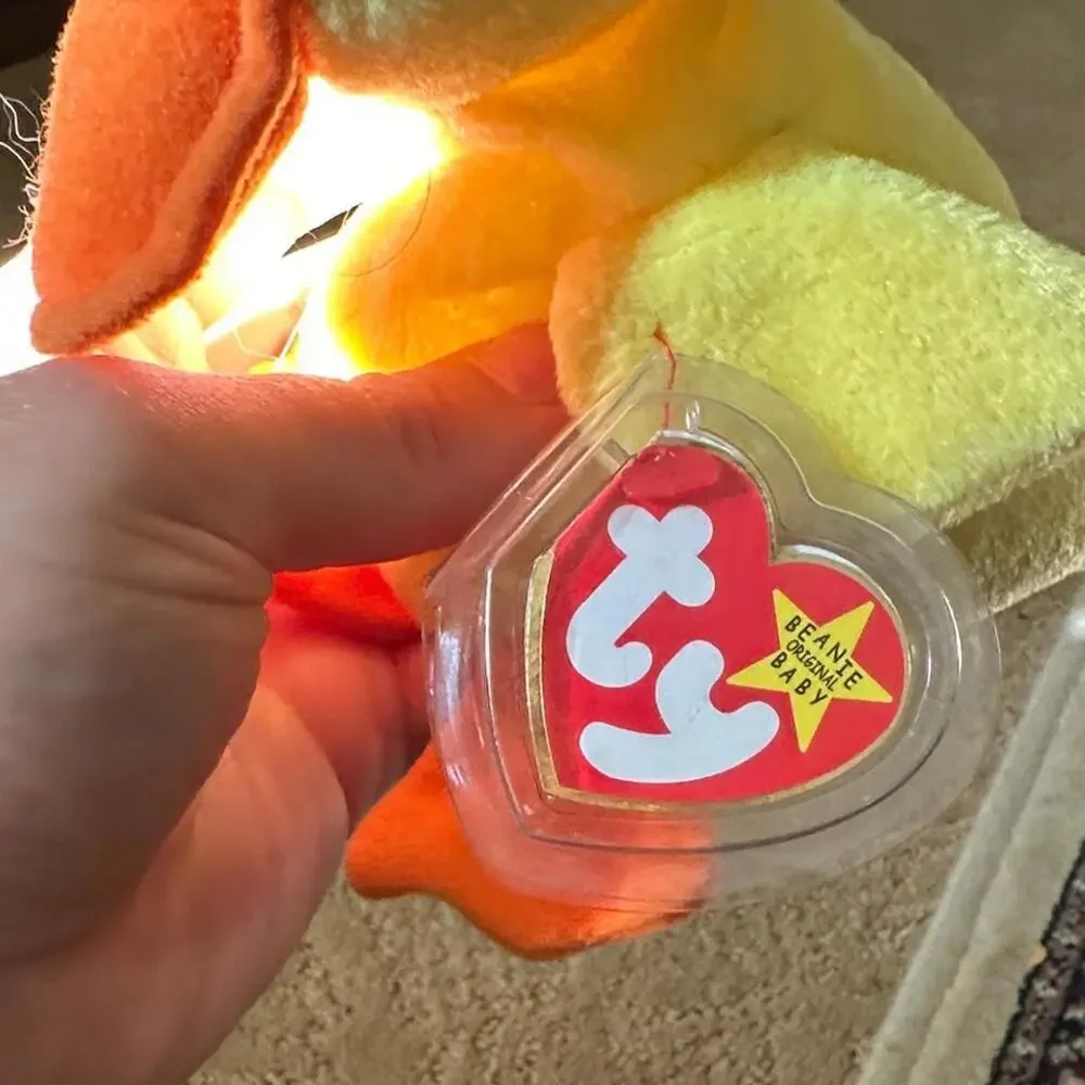 Beanie babies “quackers the duck”